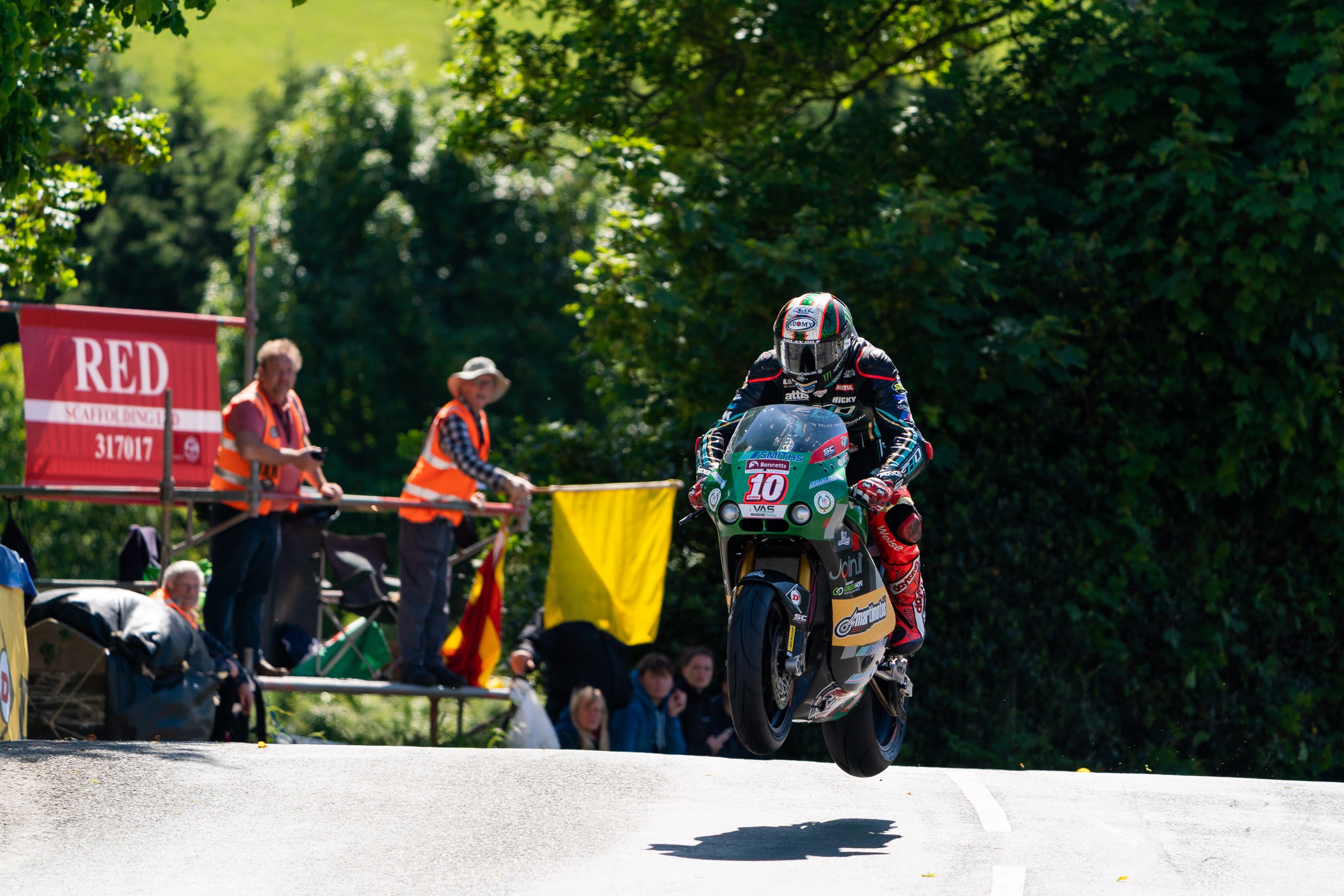 Peter Hickman Isle of Man TT 2022