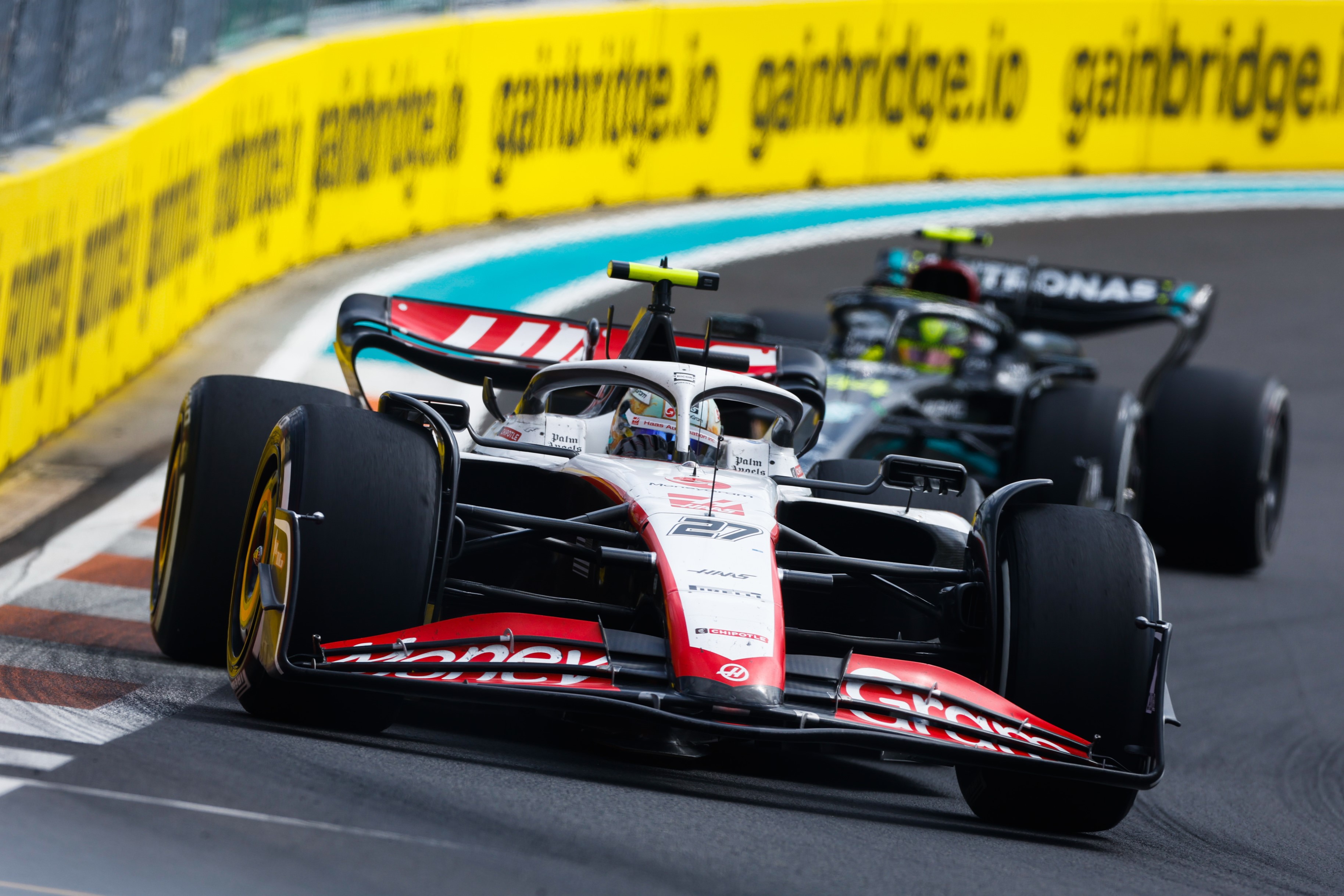 Nico Hulkenberg Haas Lewis Hamilton Mercedes F1 Miami GP