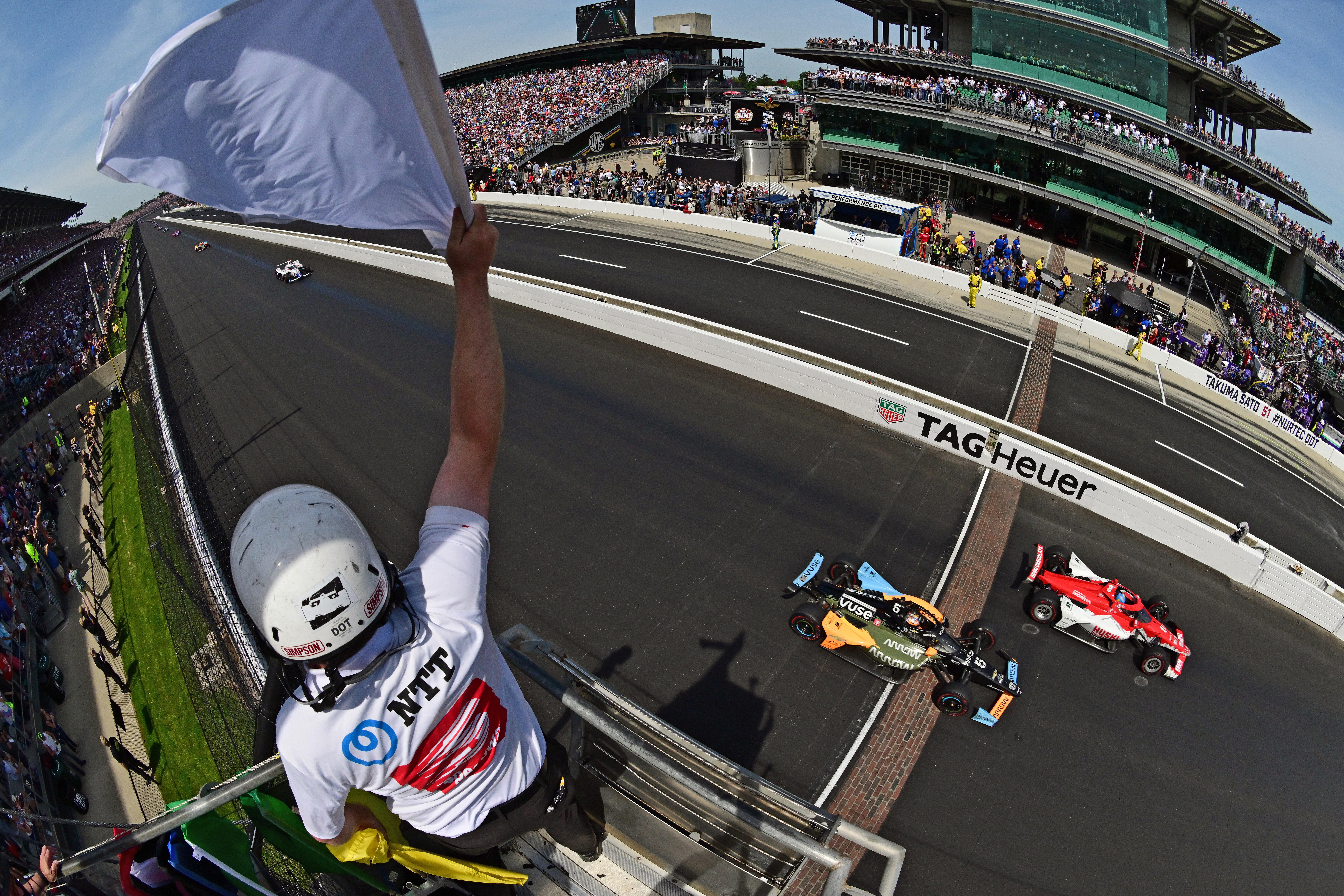 Marcus Ericsson And Pato O Ward Take The White Flag 106th Indianapolis 500 By Walt Kuhn Largeimagewithoutwatermark M59937