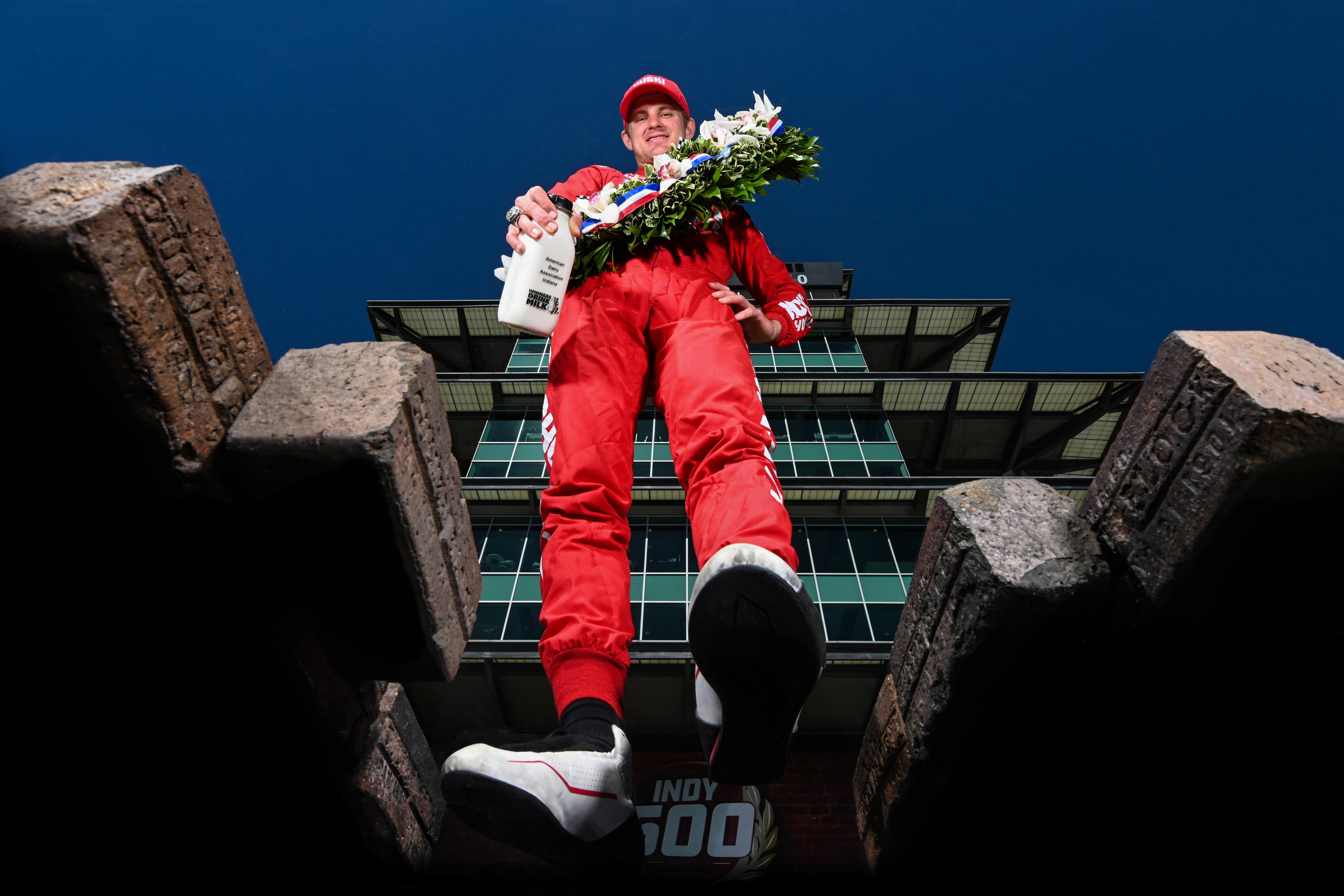 Marcus Ericsson The 2022 Indianapolis 500 Champion Photo Credit James Black Largeimagewithoutwatermark M72215