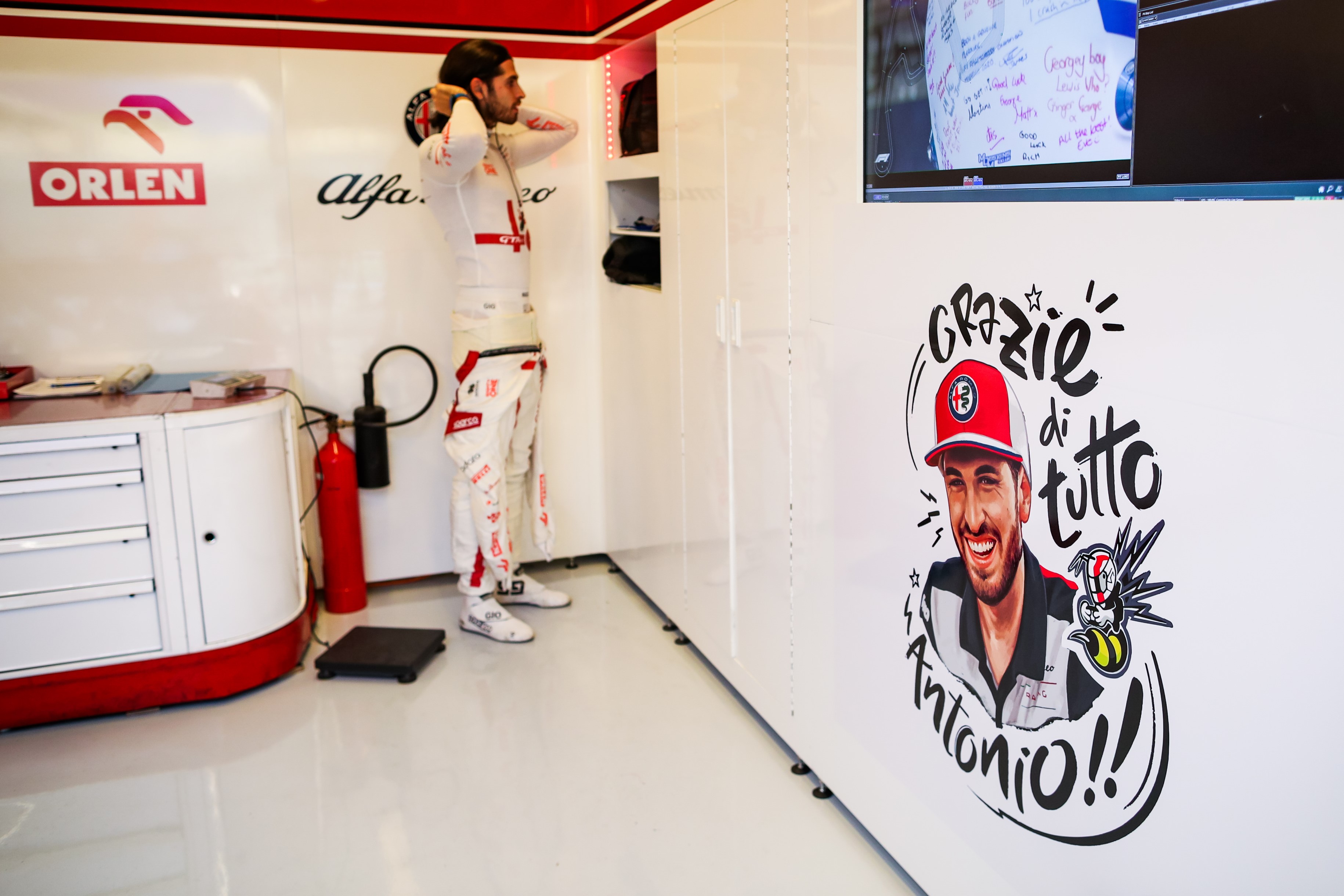 Antonio Giovinazzi Alfa Romeo F1