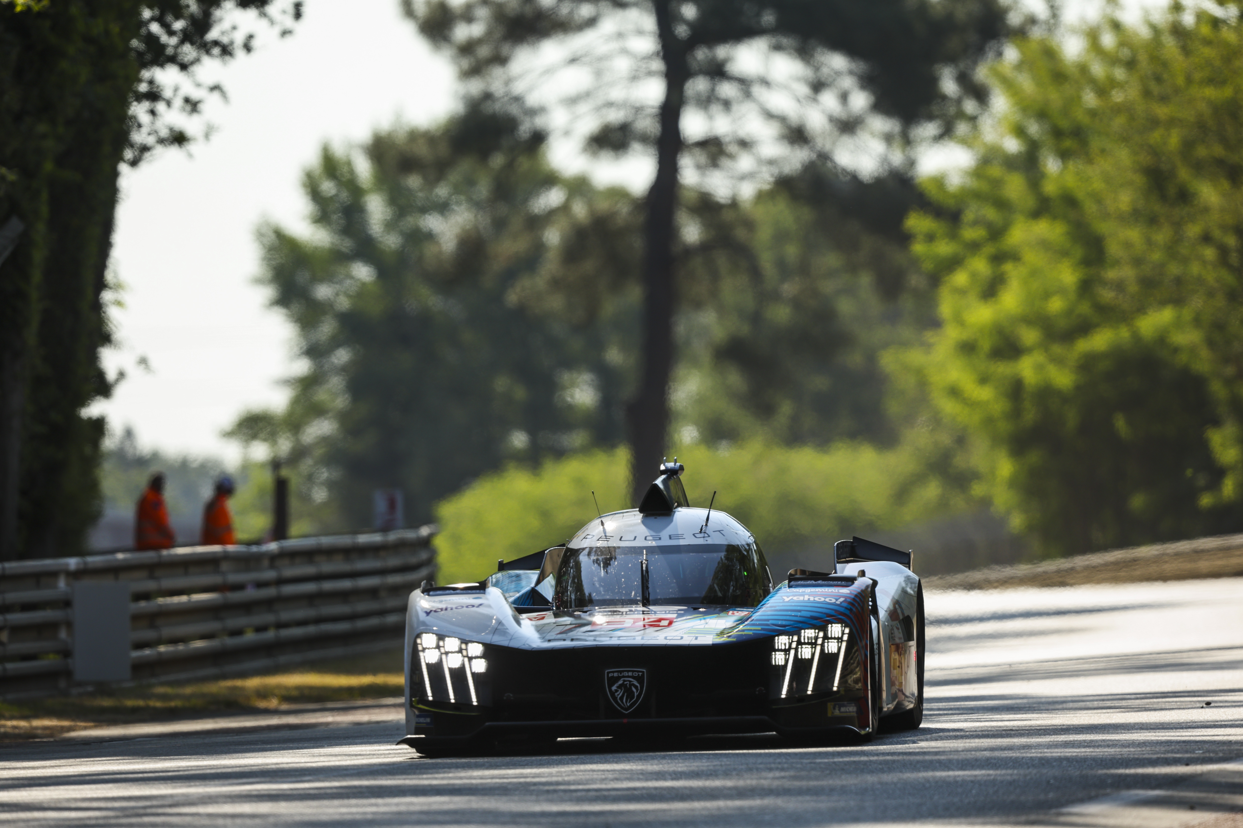 Peugeot's wingless 9X8 Le Mans Hypercar is innovative and