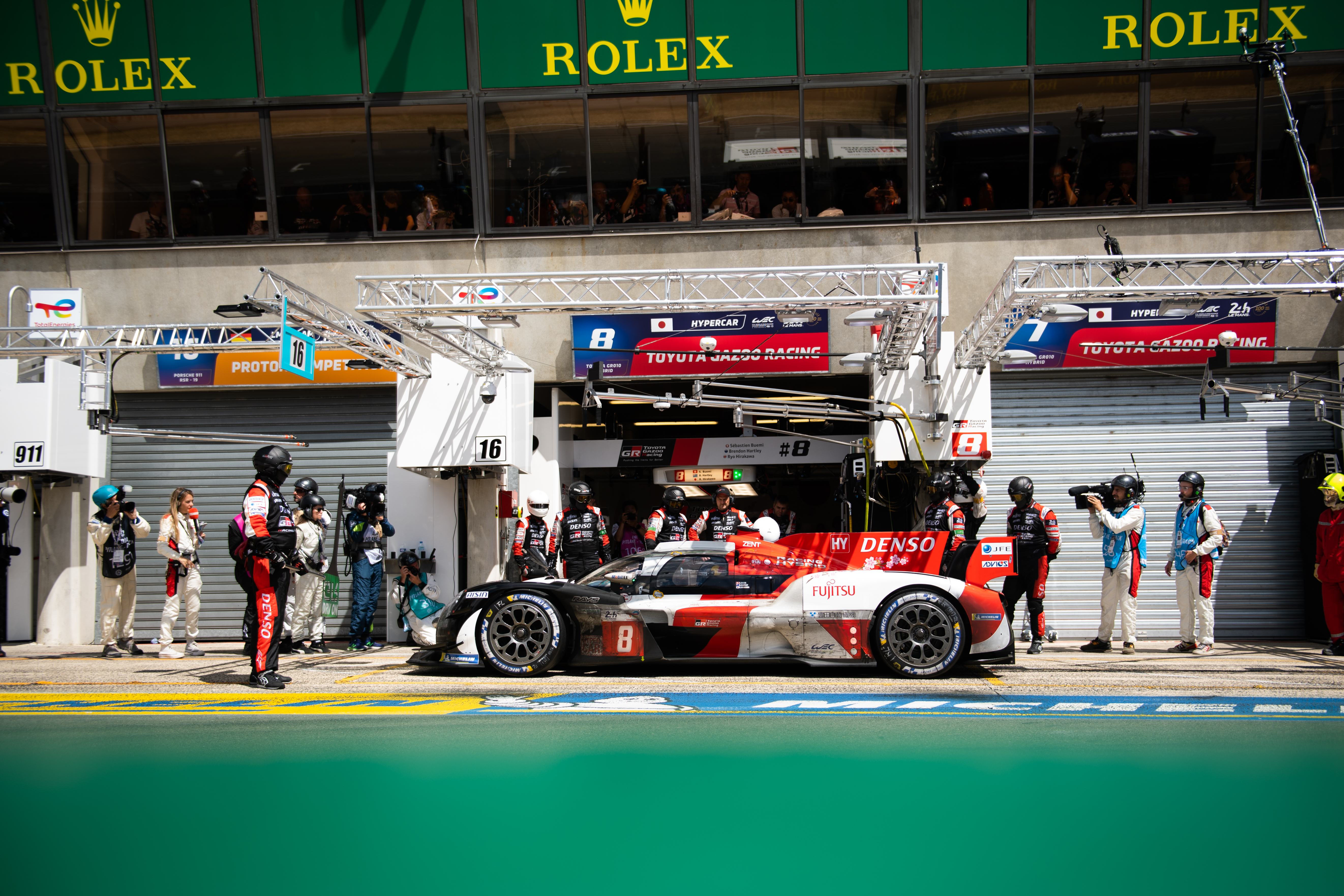 Motor Racing Fia World Endurance Championship Wec Le Mans 24 Hours Race Le Mans, France