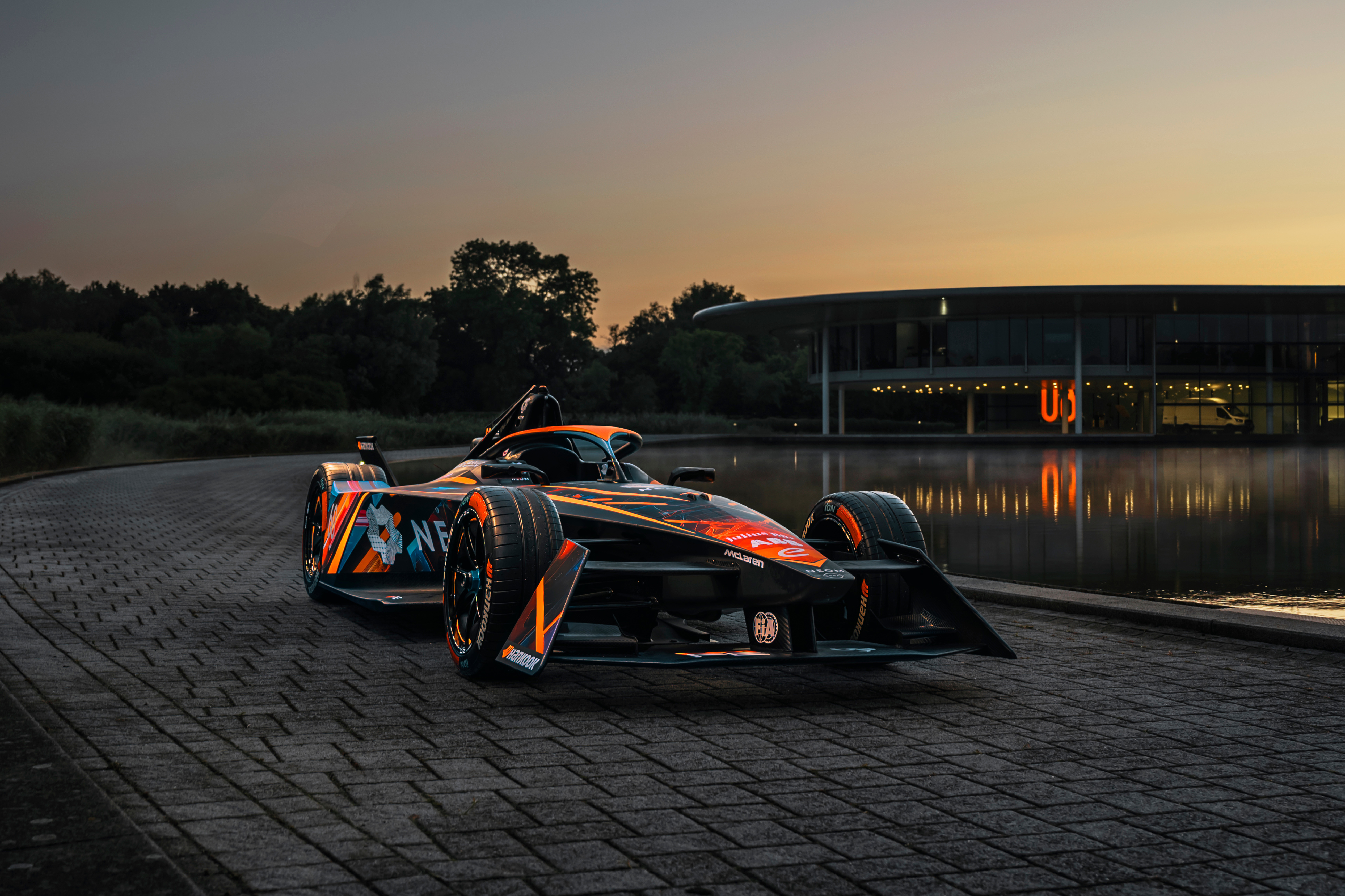 2023 London Neom Mclaren Fe Livery 1