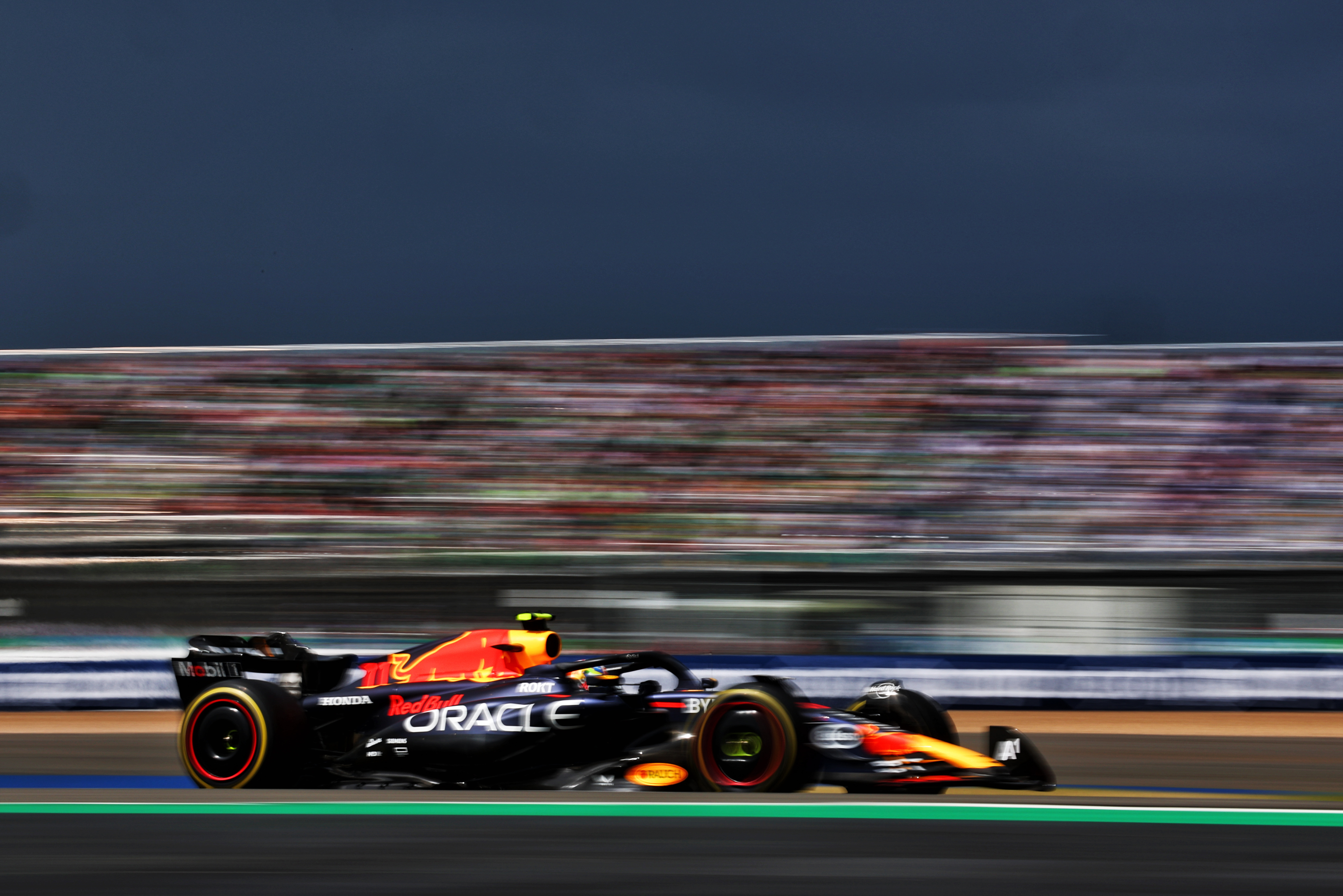 Motor Racing Formula One World Championship British Grand Prix Race Day Silverstone, England