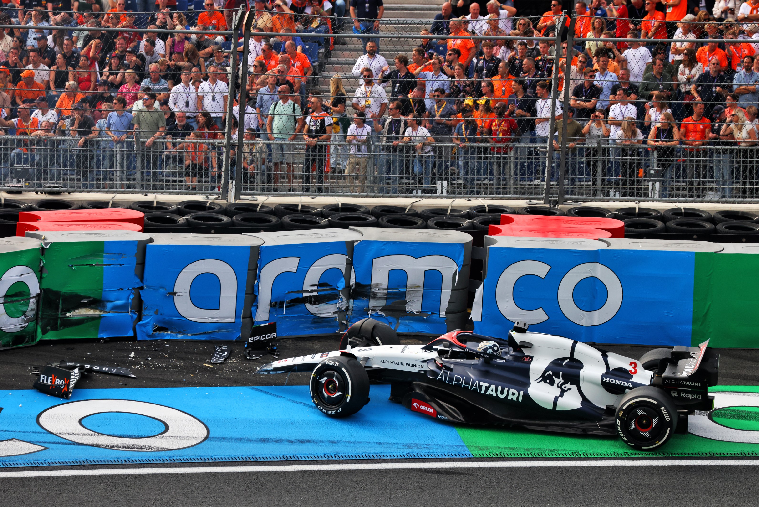 Daniel Ricciardo AlphaTauri F1 Dutch GP crash