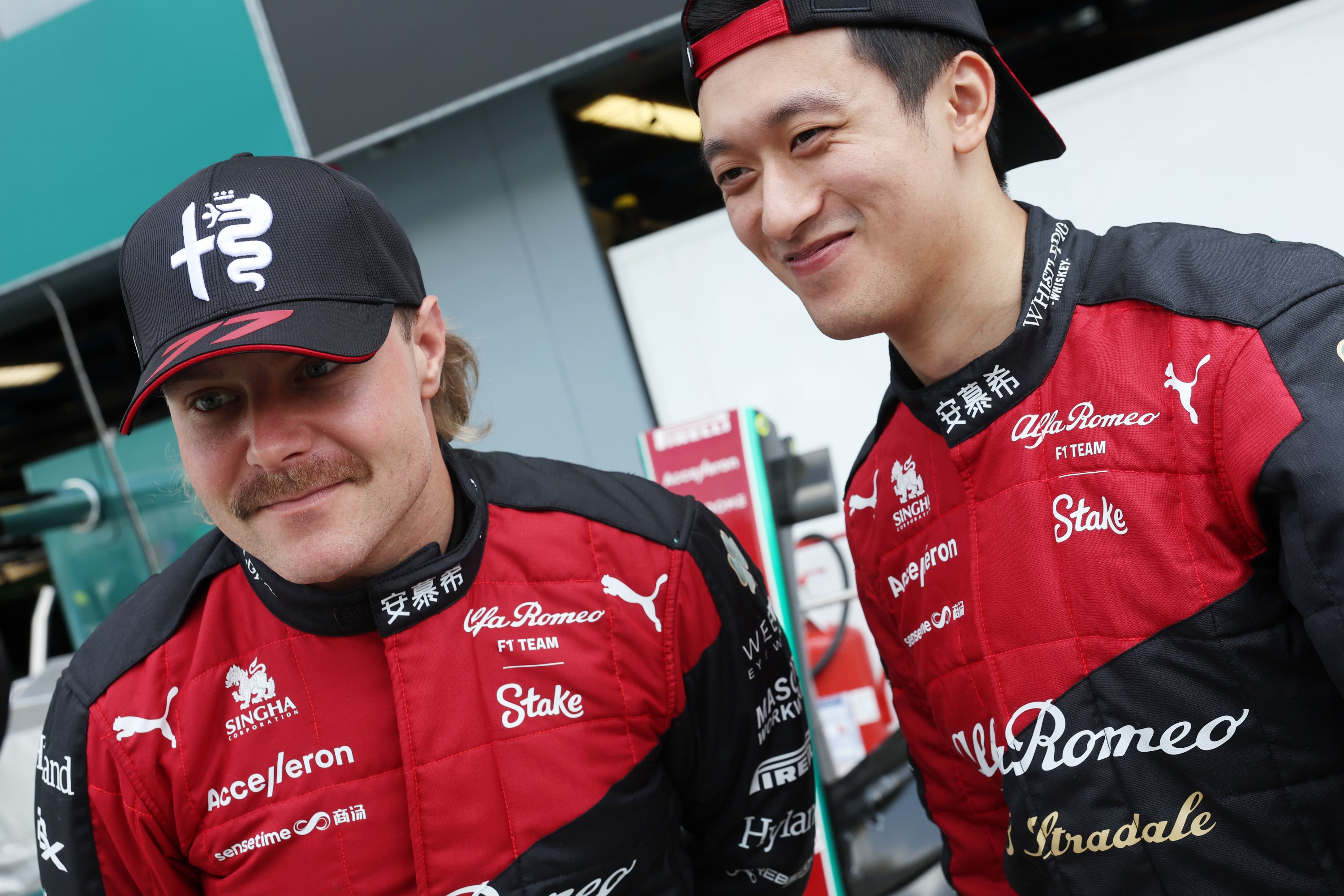 Valtteri Bottas Zhou Guanyu Alfa Romeo F1