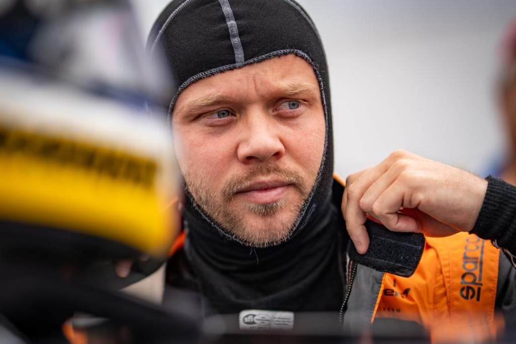 Rosenqvist leaves McLaren in latest 2024 IndyCar switch