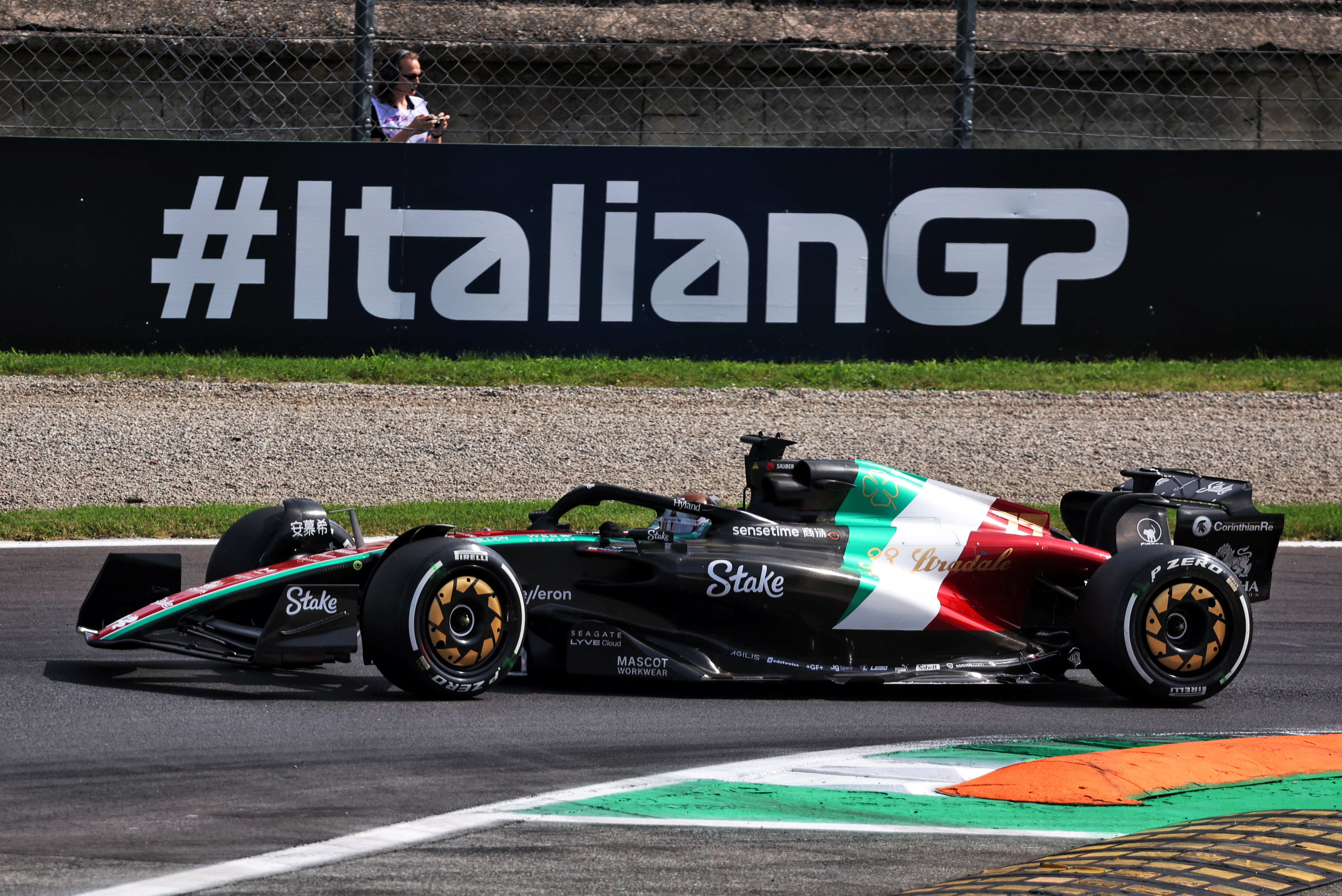 F1  2023 Italian GP: meet Typhoon, the trophy for top 3 finishers at  Monza