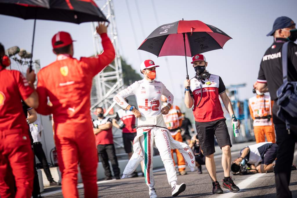 Ferrari wants Giovinazzi to stay but ‘can’t influence’ Alfa