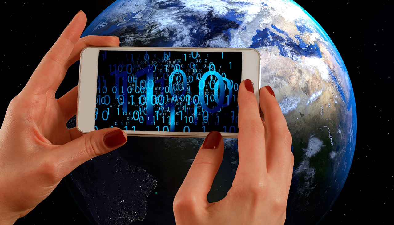 binary, binary code, smartphone-3725329.jpg