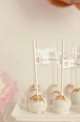 Cake pop seating plan