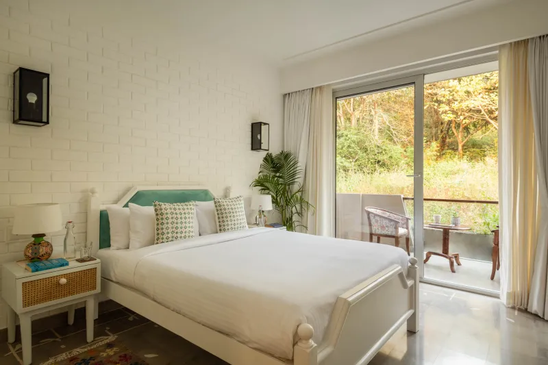 Hibiscus Oasis by Da Alohas (Near Candolim)