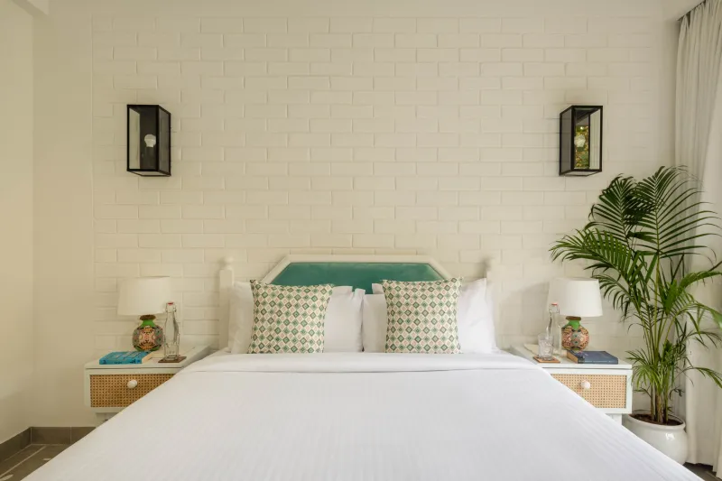 Hibiscus Oasis by Da Alohas (Near Candolim)