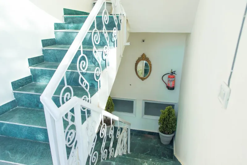 Arvelia Birch , 4 Bed Suite