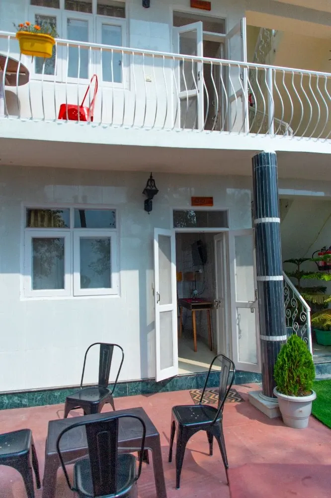 Arvelia Birch , 4 Bed Suite