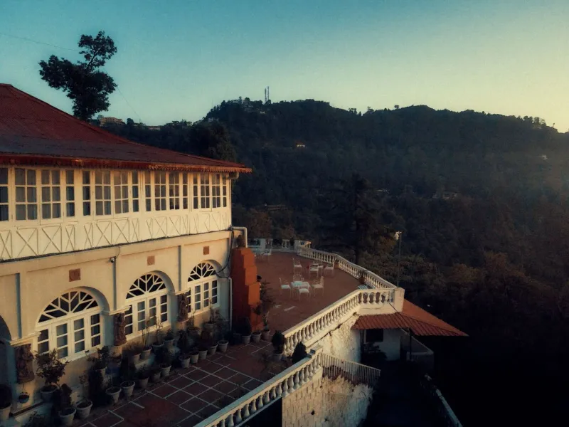 Arvelia Colonial Manor - Luxe
