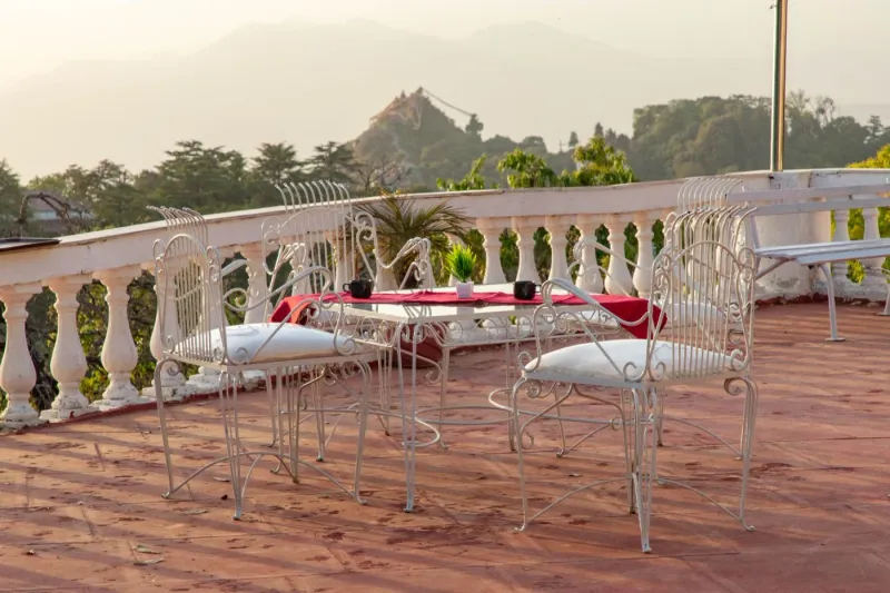 Arvelia Colonial George Everest - Luxe