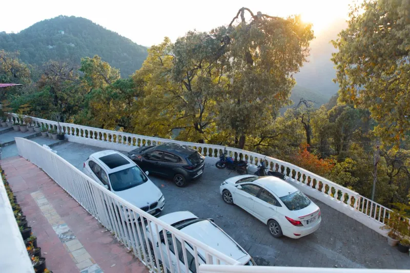 Arvelia Colonial George Everest - Luxe