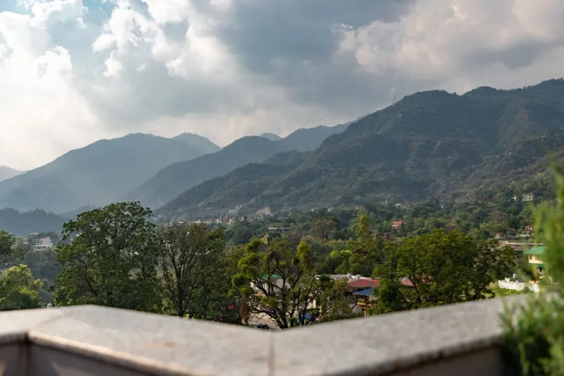 Tranquil Peaks Penthouse - Dehradun Mussoorie Road