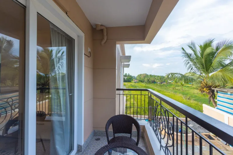 Tranquil 1BHK suite Pool+Field Calangute Da Alohas