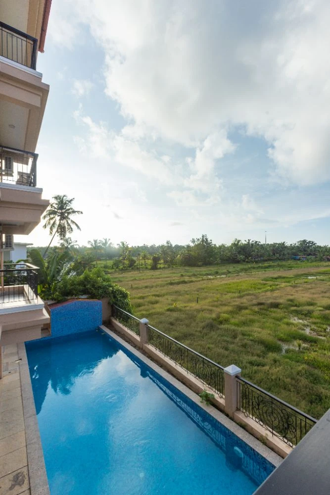Tranquil 1BHK suite Pool+Field Calangute Da Alohas