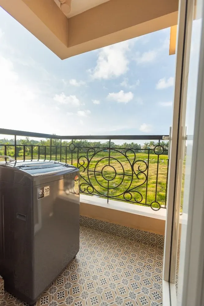 Tranquil 1BHK suite Pool+Field Calangute Da Alohas