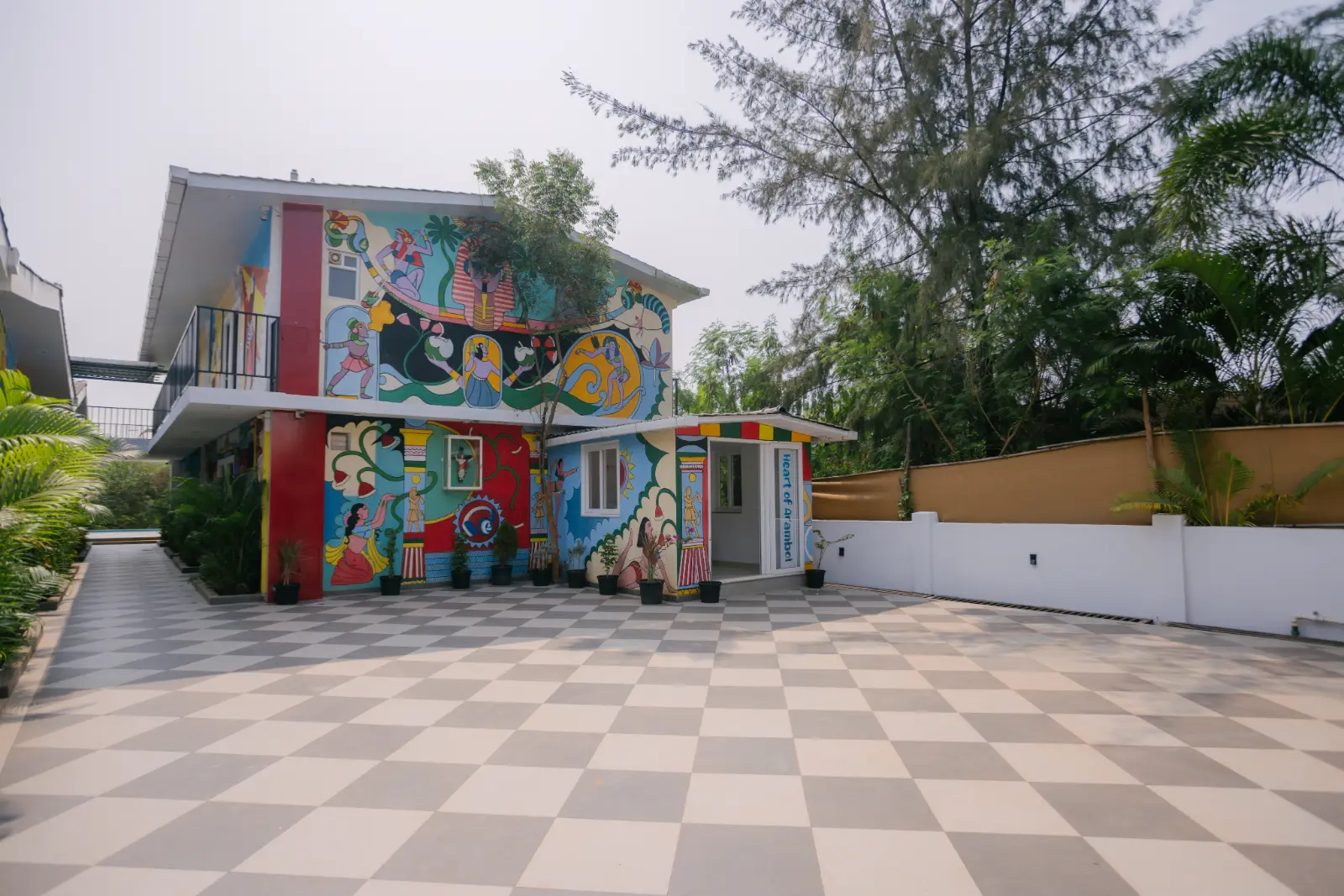 Golden Hour Arambol, a luxury 15bhk resort in Arambol