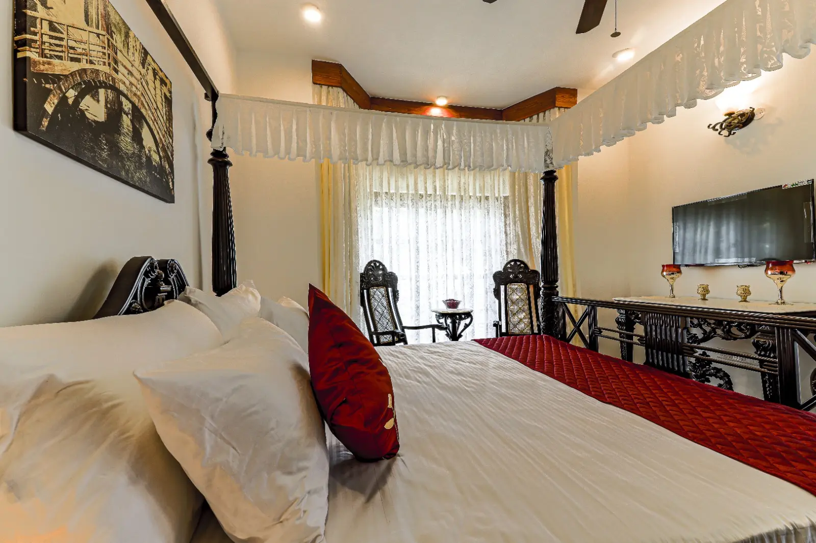 Ready to Move 4 bhk Luxury villa