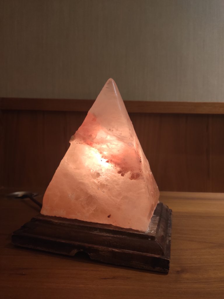 Eaton HK: Eaton Room Himalayan Pink Salt Lamp