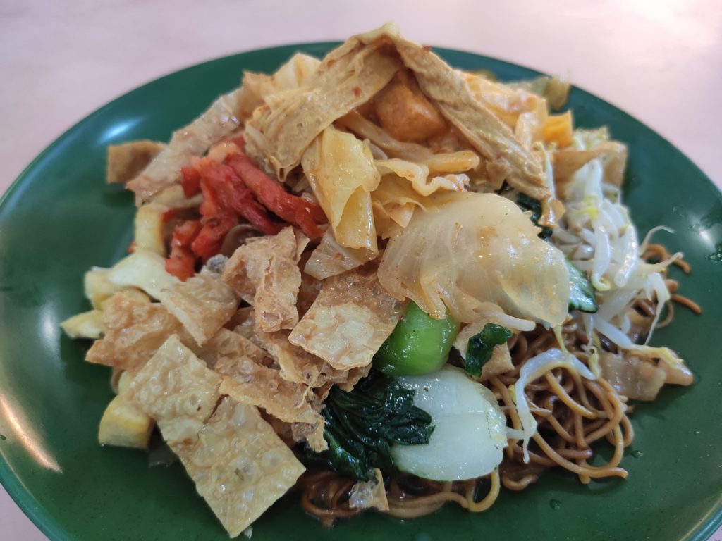 Healthy Vegetarian Food: Fried Noodles