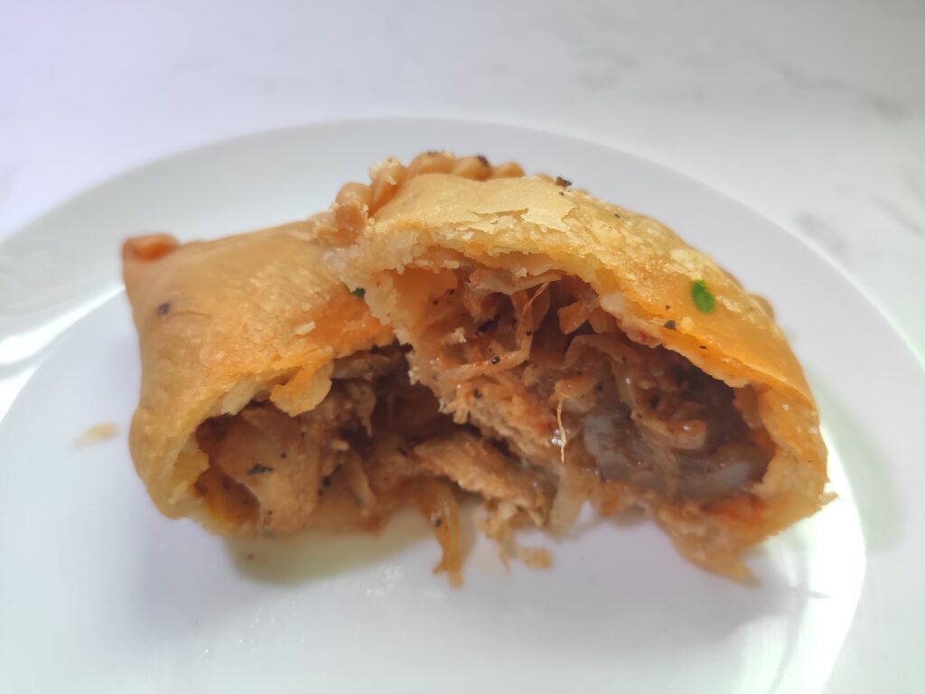 Richie's Crispy Puff: Black Pepper Chicken Puff Filling