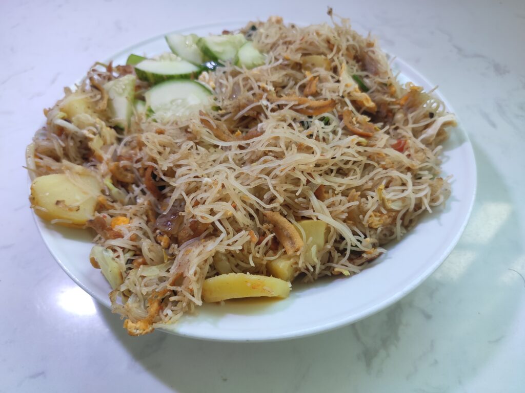 Sufyan Indian Muslim Food: Mee Hoon Goreng Ikan Bilis