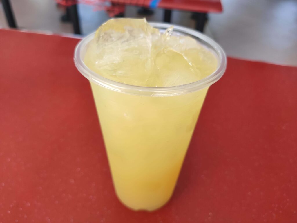 Swee Huat Fresh Sugar Cane Juice: Lime Drink