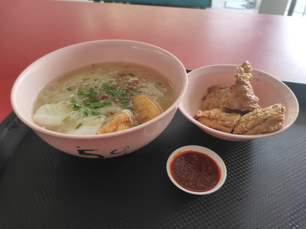 Tasty Soup Yong Tau Fu: Mee Hoon Soup with Assorted Yong Tau Foo