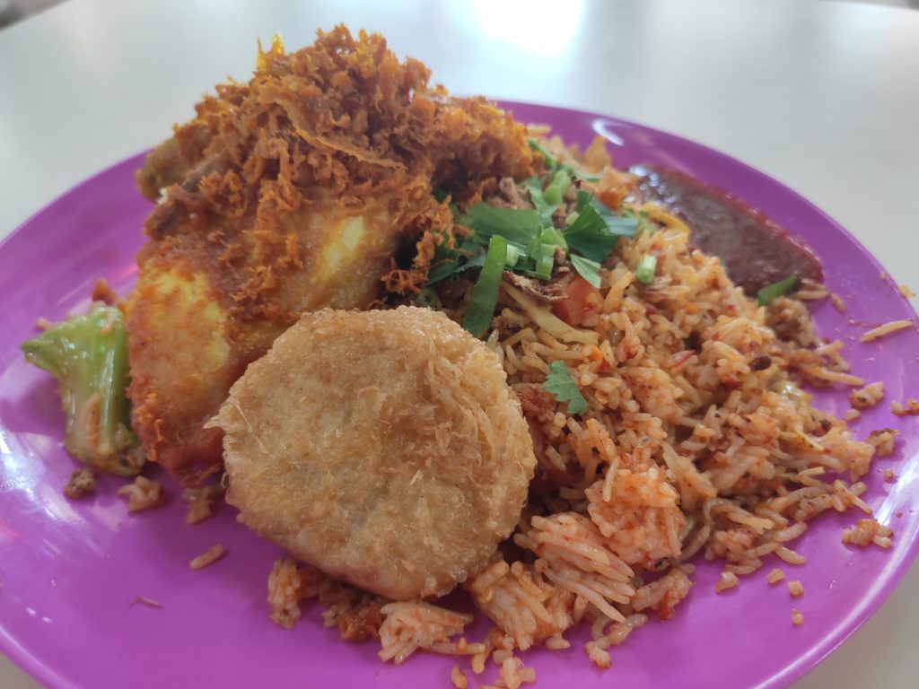 Warung OMC Oh My Chicken: Ayam Penyat Fried Rice