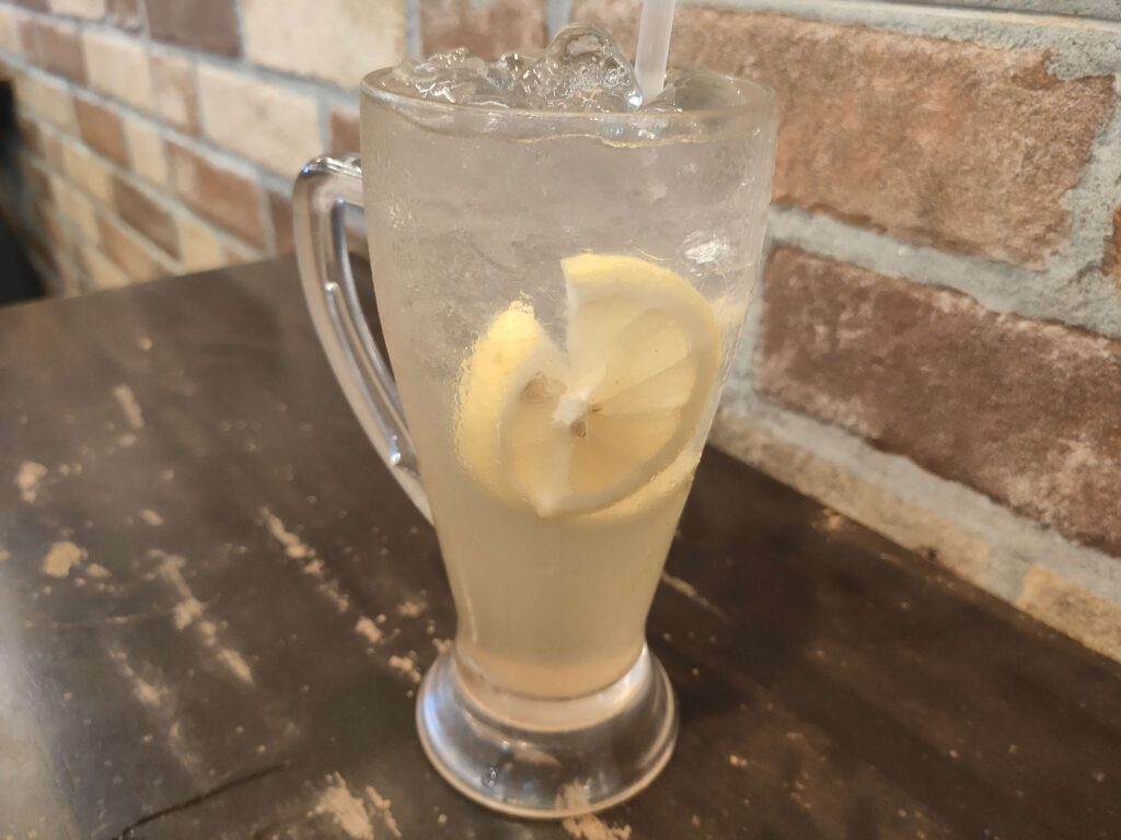 Al Afrose Restaurant: Ice Lemon Halia