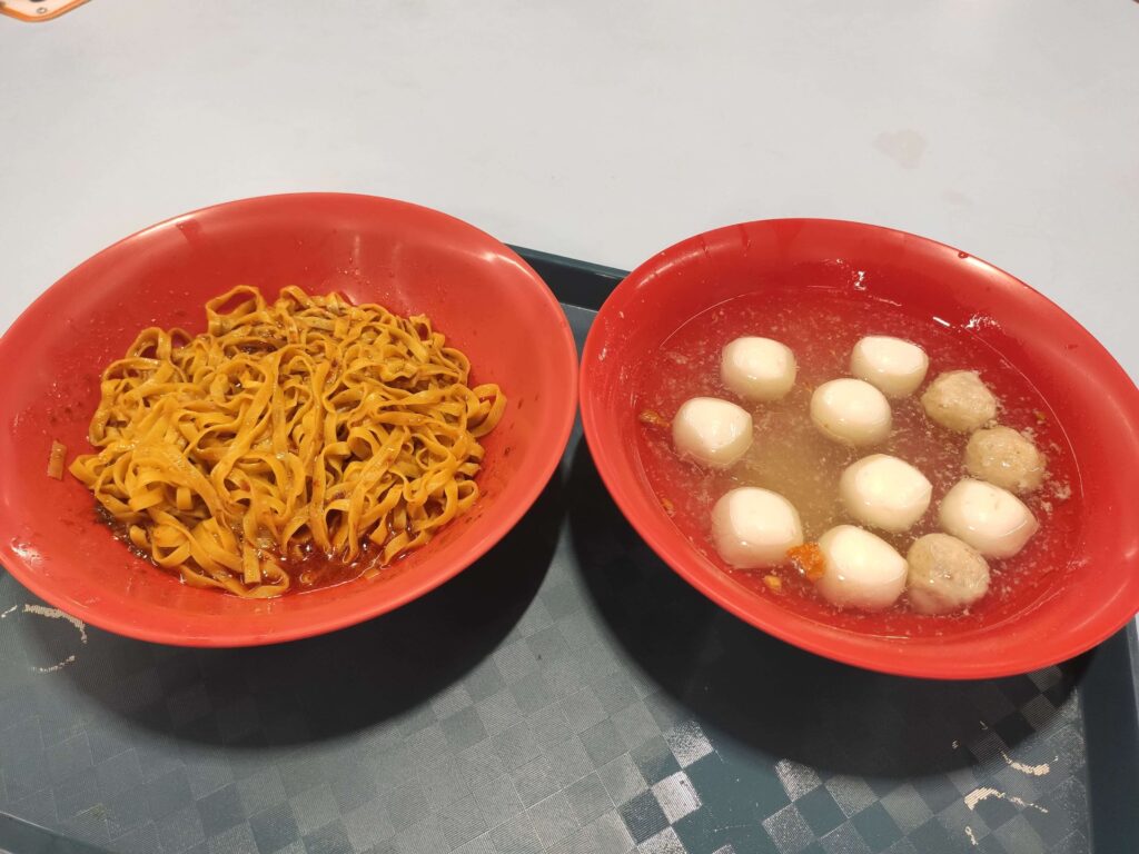 Man Yuan Gourmet: Mee Pok & Soup