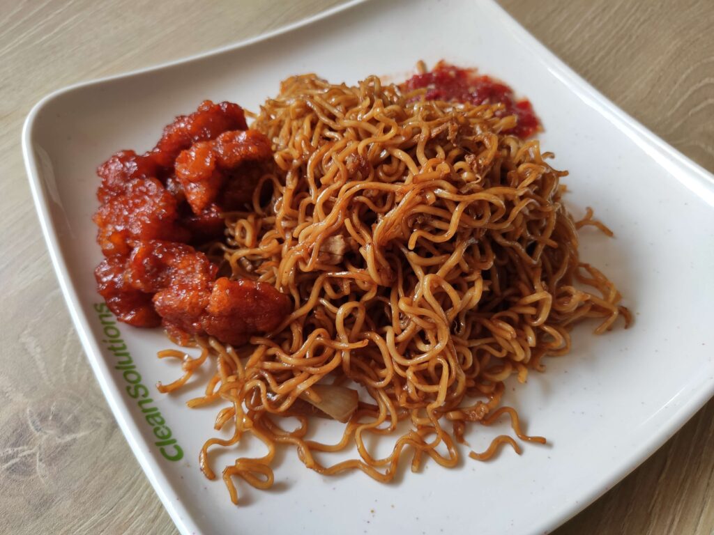 Zion Riverside Mixed Veg Rice: Fried Noodles & Sweet Sour Pork