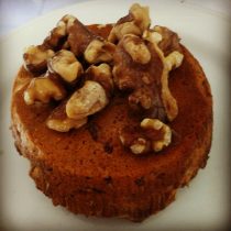 quest cake with walnuts
