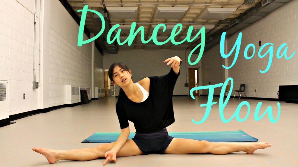 dancey-yoga-flow-workout horizontal splits