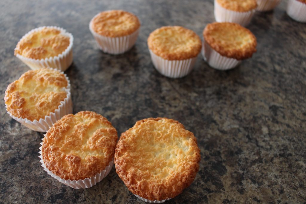 angel food cake muffins