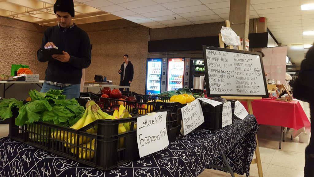 YUM farmers market produce regenesis