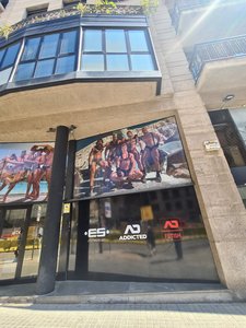 ES Collection / Addicted – Flagship Store
