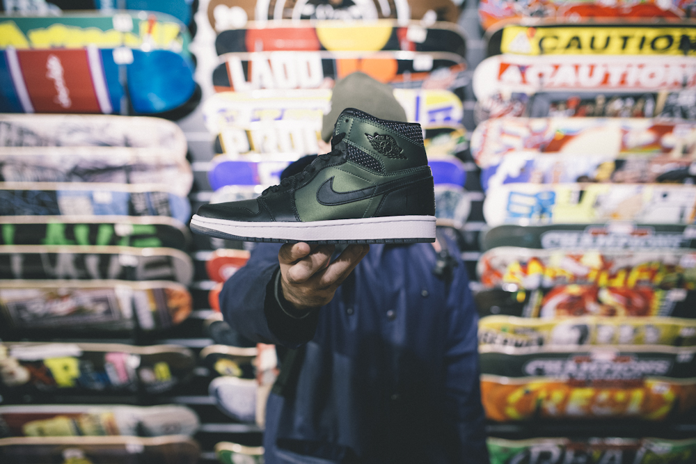 Oslo Kicks:: Nike SB x Air Jordan 1 Release - The Hundreds