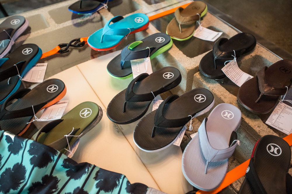 hurley nike free flip flops