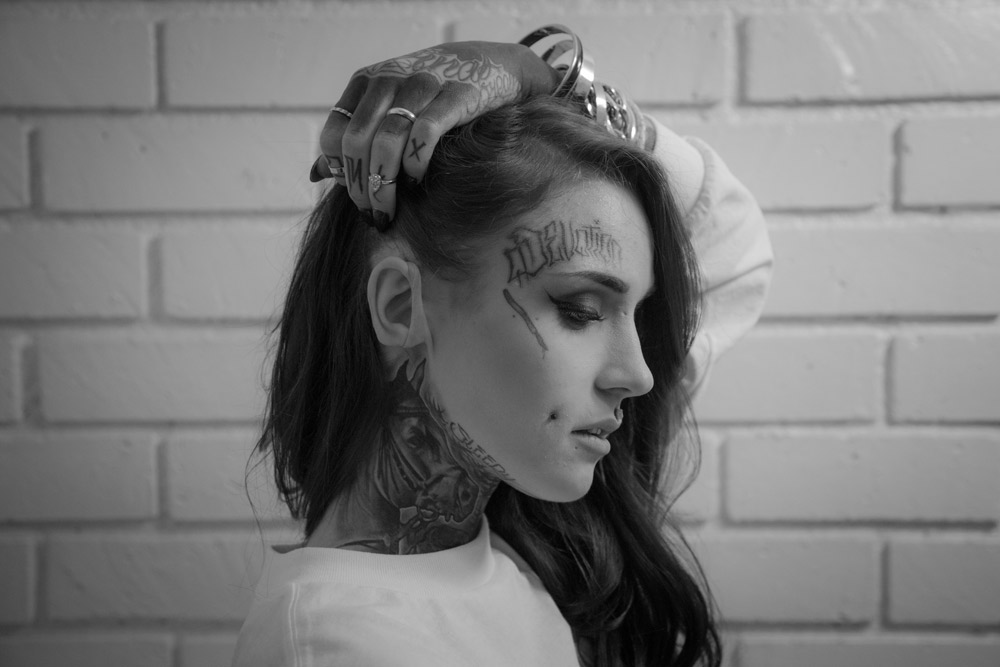 Monami Frost, Meeting Monami Frost, tattooed babes, face tattoos babes, 