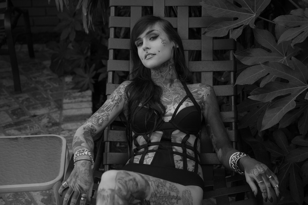 Monami Frost, Meeting Monami Frost, tattooed babes, face tattoos babes, 