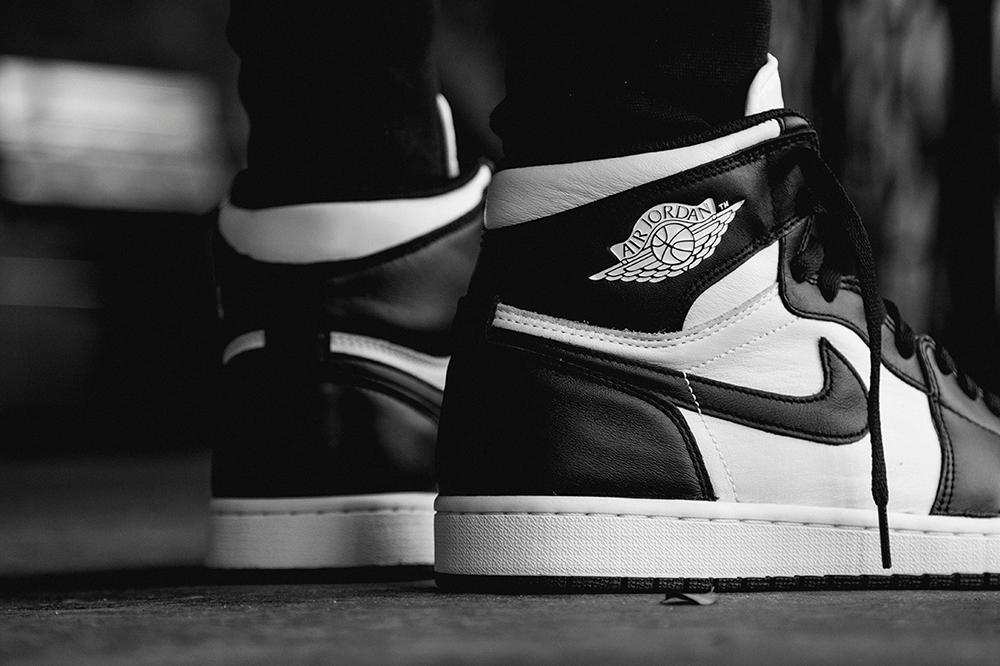 Nike air jordan 1 white. Nike Air Jordan 1 Retro High og Black White. Nike Air Jordan 1 High Black White. Nike Air Jordan 1 Retro White Black. Nike Air Jordan 1 Black White.