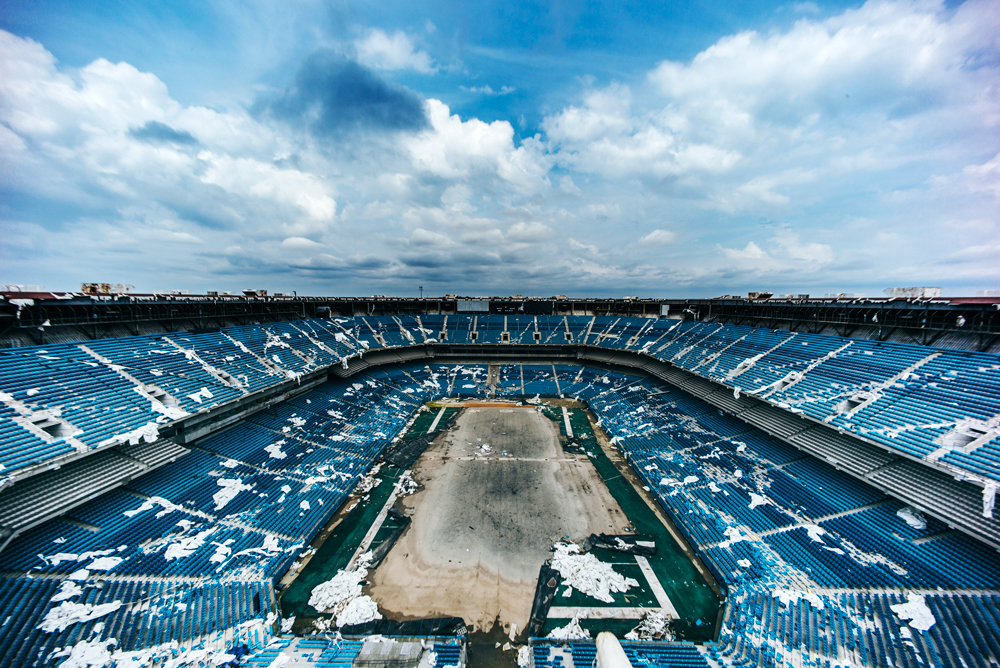 Abandonment Issues :: The Pontiac Silver Dome - The Hundreds